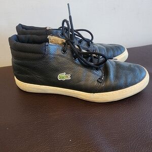 Lacoste Ampthill Terra Leather Chukka Sneakers, In Size 7.5